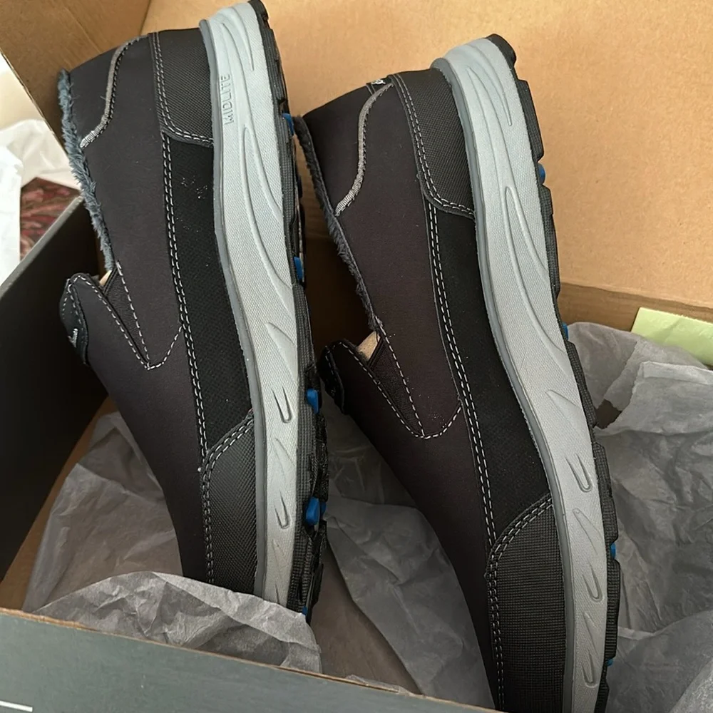 Eddie Bauer men’s Black Shelvin Moc SZ 12